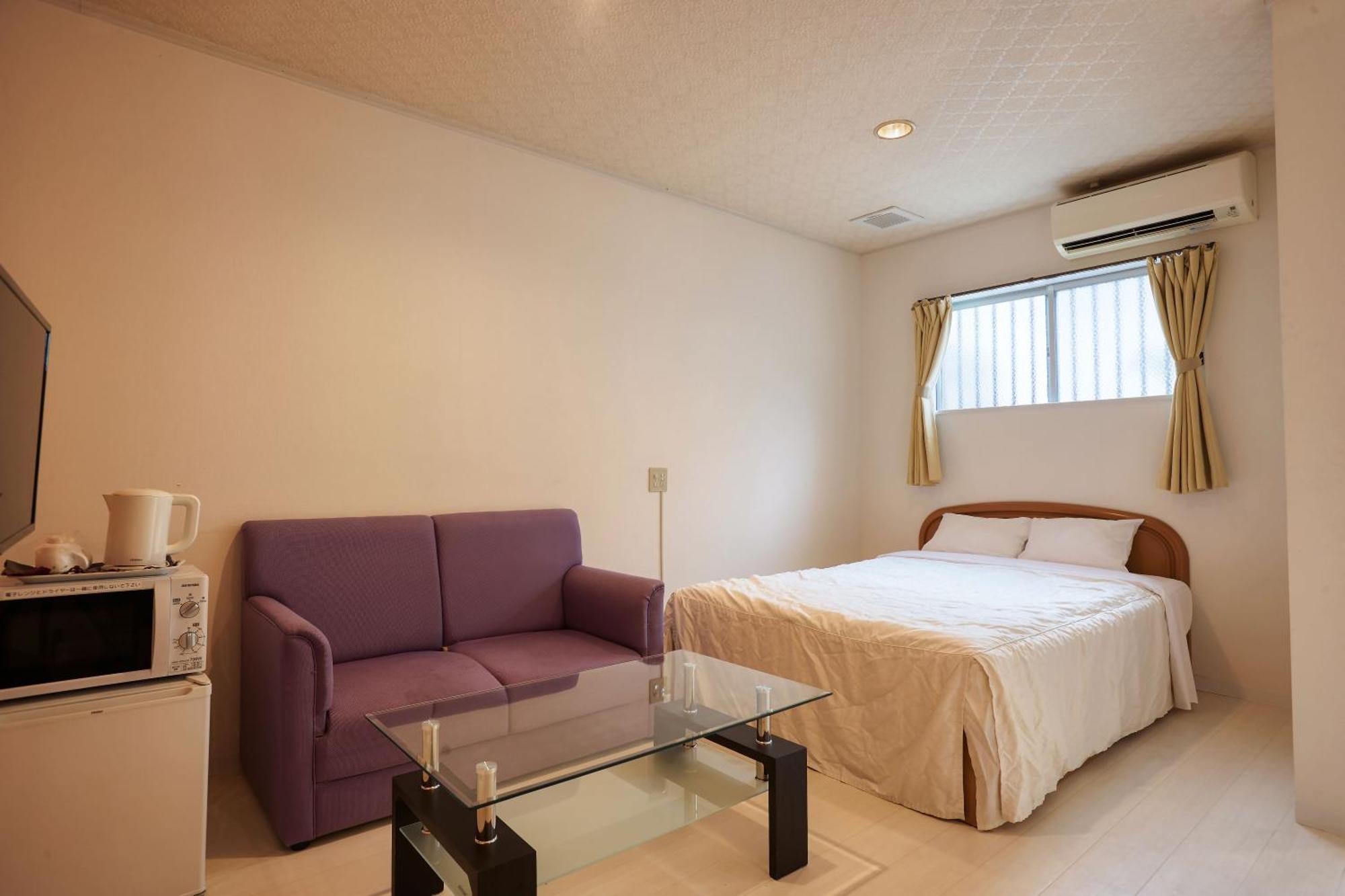 Hotel Palm Tree Hill Okinawa Exteriör bild